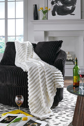 Orleans Furniture - Ashley Furniture - Alsonwell Throw (Set of 3) - Throw (3/CS) / White - A1001080